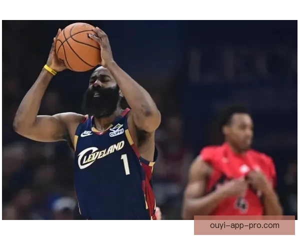 哈登23分17篮板17助攻追平队史52年纪录 约基奇创NBA首例纪录